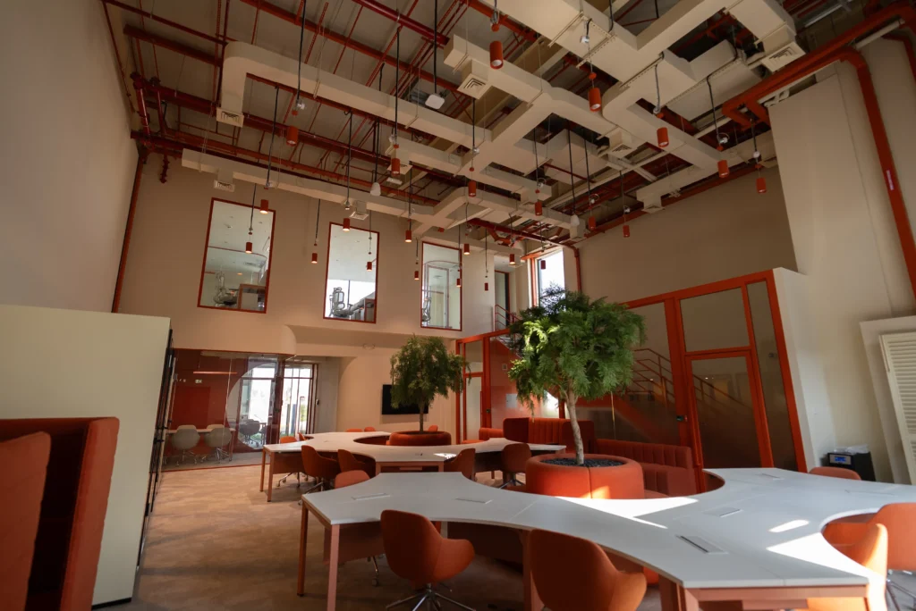 BASE39, Sharjah — image 27 of 30